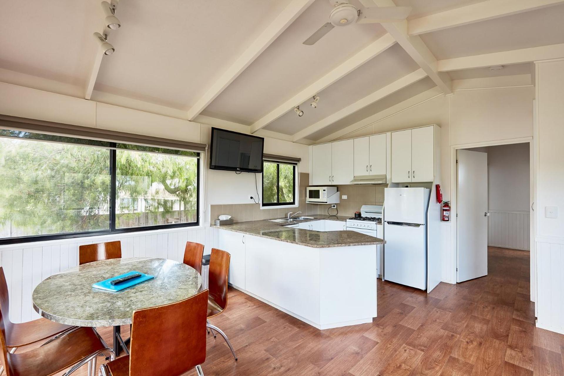 Torquay Foreshore Caravan Park Экстерьер фото