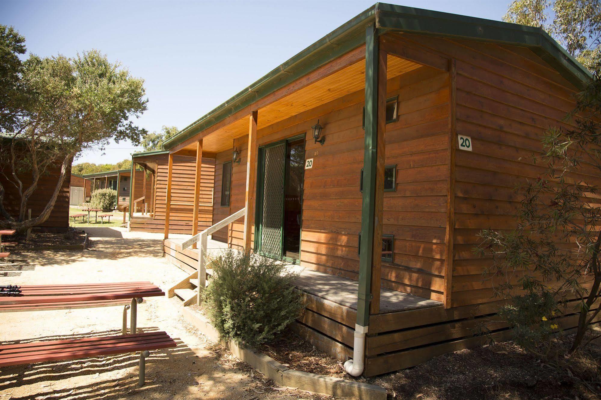 Torquay Foreshore Caravan Park Экстерьер фото